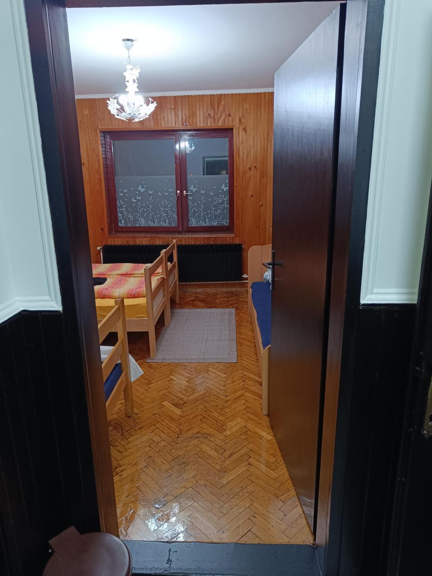 Salas Striber Apartment Vrbas